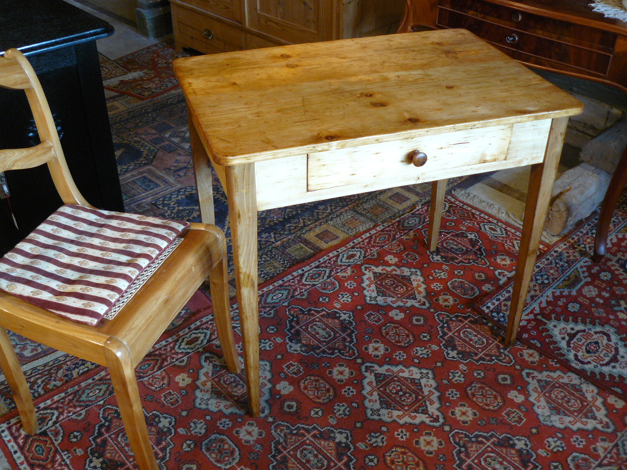 Kuchentisch Antik Bilder | Milt's Dekor