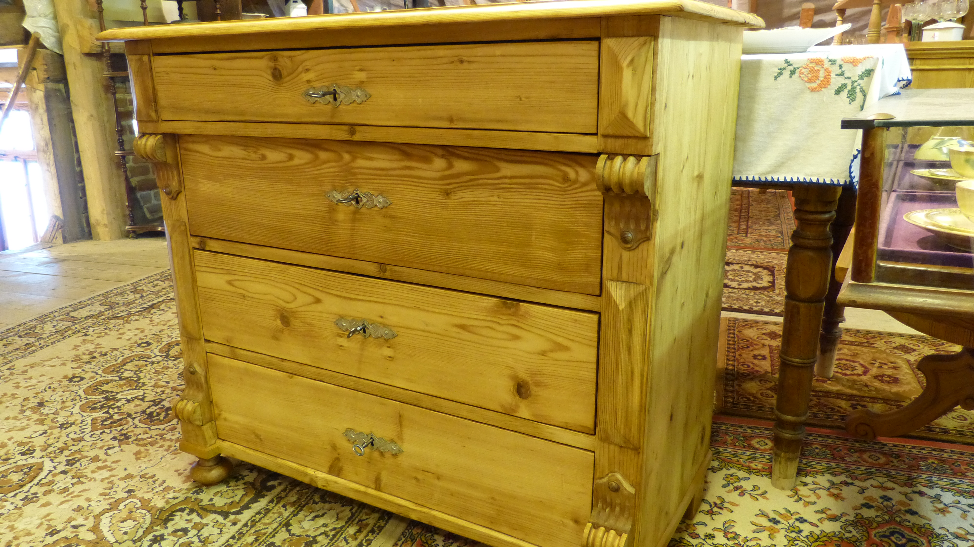 Antik Greef - Möbelrestauration & Antiquitäten