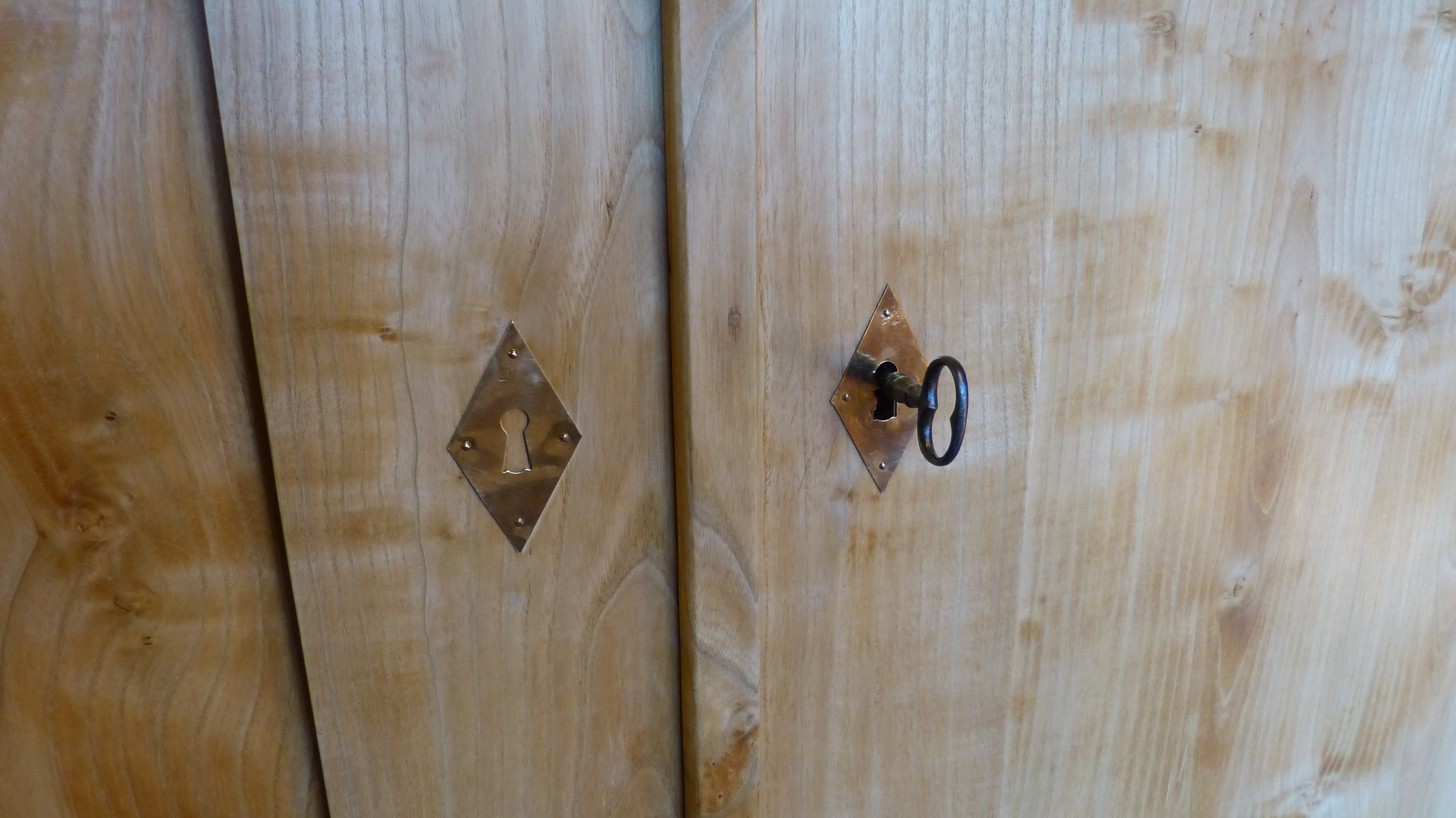 Antik Greef - Möbelrestauration & Antiquitäten